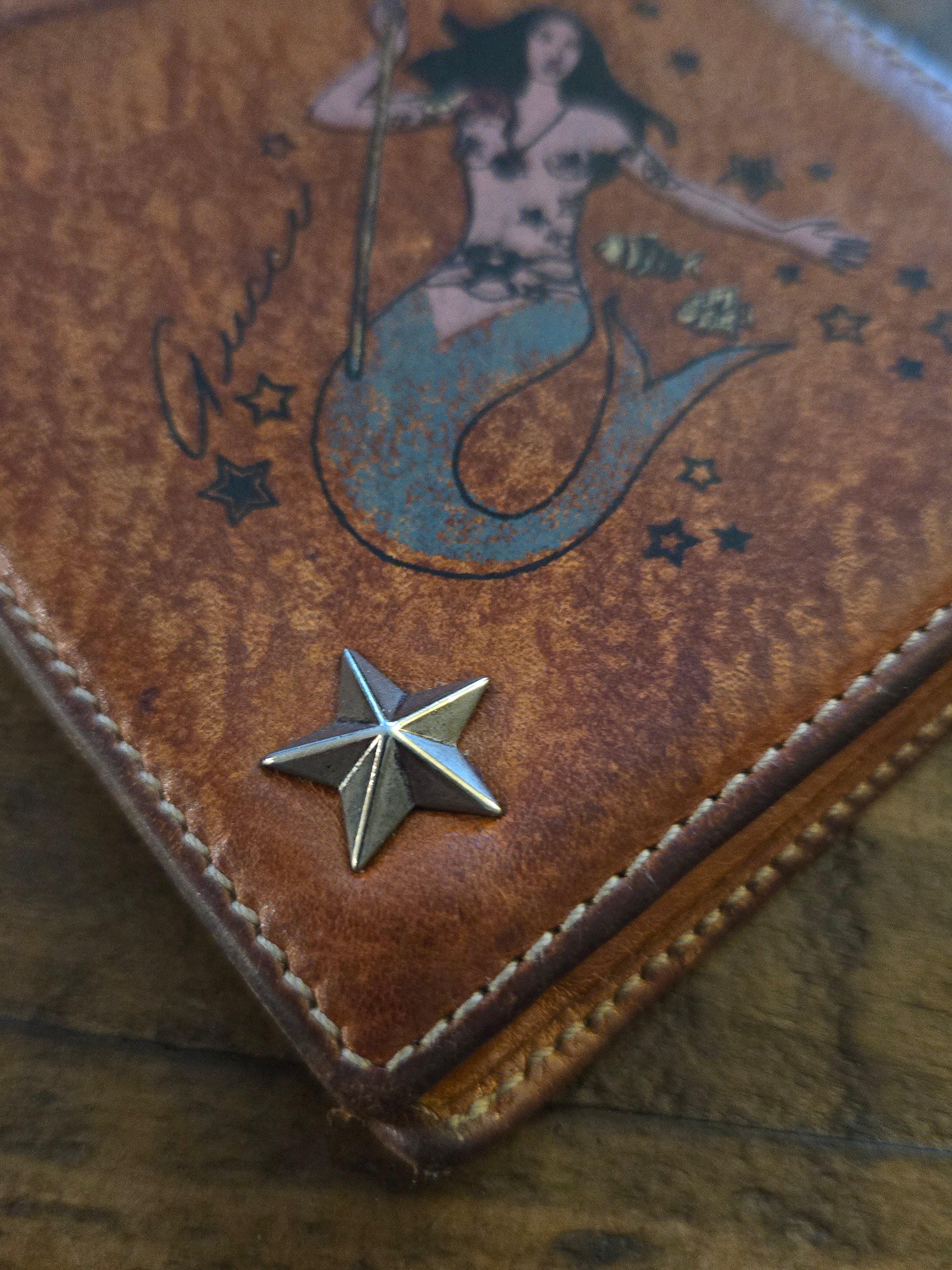 Gucci Wallet Mermaid Tattoo Super Rare Tan Leather Bifold Mens Vintage 2009