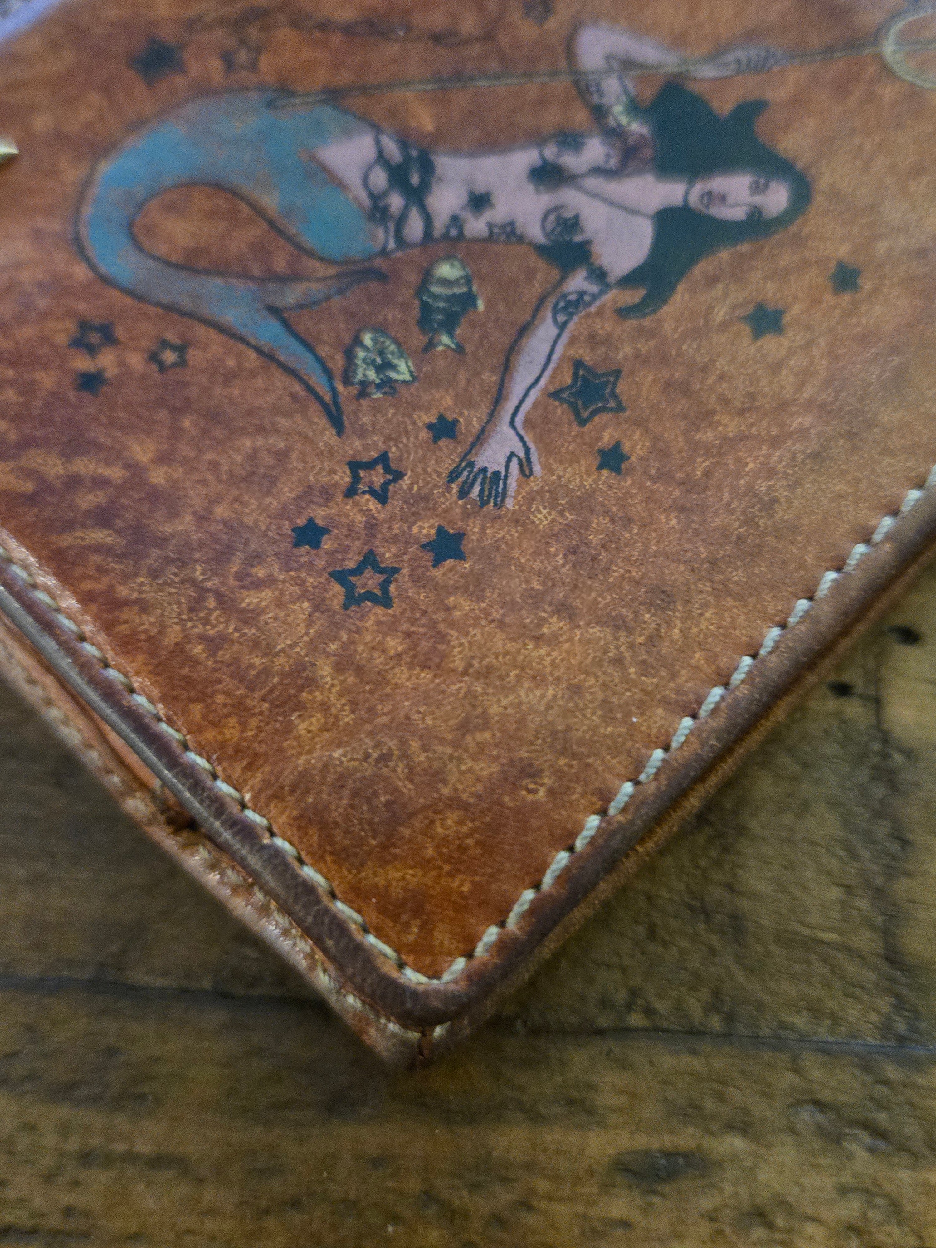 Gucci Wallet Mermaid Tattoo Super Rare Tan Leather Bifold Mens Vintage 2009
